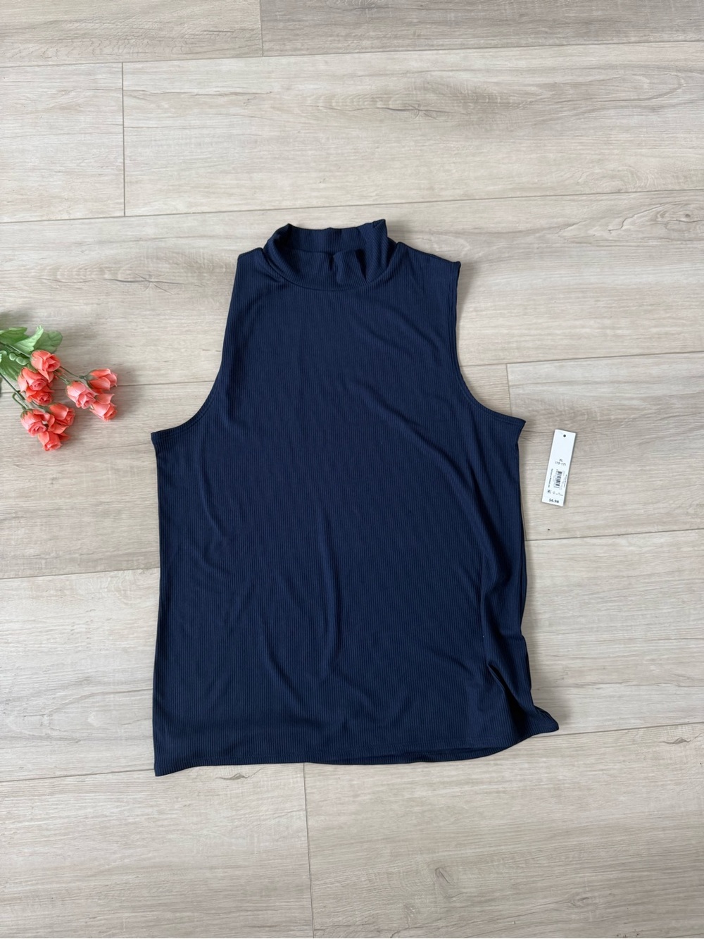 No boundaries XL women’s high neck navy sleeveless blouse NWT - Picture 1 of 3